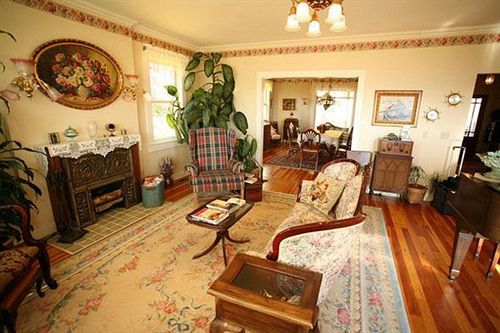Husum Highlands Bed And Breakfast ภายนอก รูปภาพ